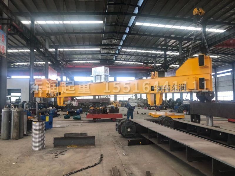 房水電站液壓抓梁