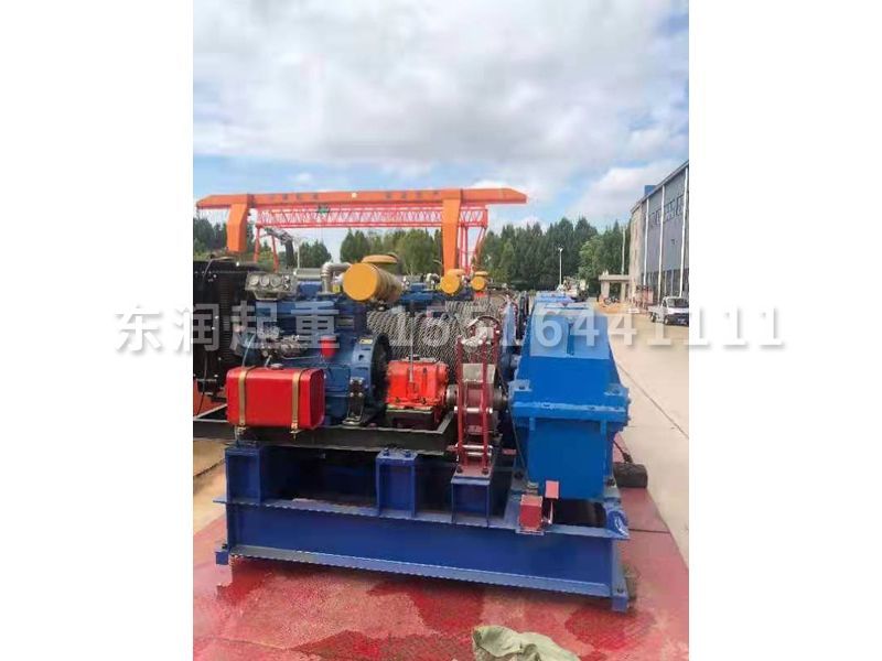 柴油機式卷揚機發(fā)運中石油吐哈石油勘探指揮部