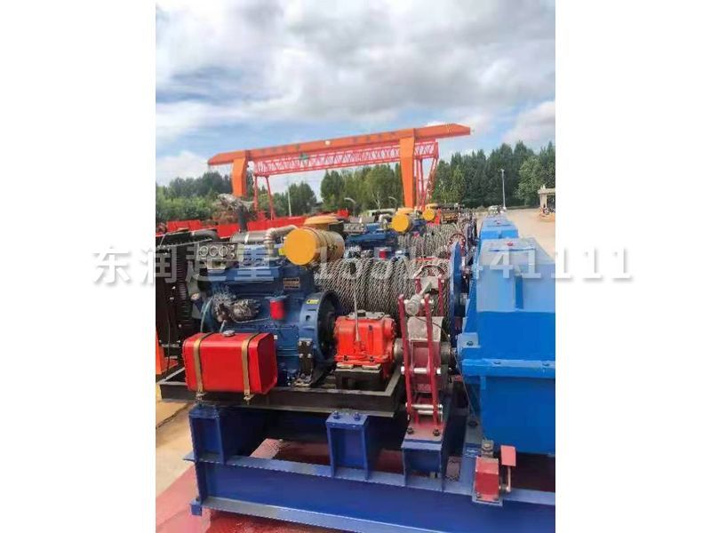 柴油機式卷揚機發(fā)運中石油吐哈石油勘探指揮部